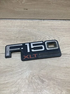 OBS FORD F-150 XLT SIDE FENDER EMBLEM LOGO BADGE USED OEM - Picture 1 of 3