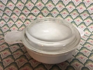 Large GRAB IT BOWL 24 oz & Lid Corning 2 Handle P-240-B, Pyrex P-240-C EUC Lot C - Picture 1 of 9
