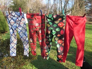 LOT OF FOUR PRE-OWNED LULAROE LITTLE GIRLS CHRISTMAS HOLIDAY LEGGINGS - SIZE S/M - Picture 1 of 8