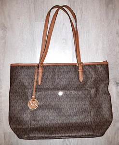Michael Kors Jet Set Logo Dark Brown Purse Shoulder Bag Tote Handbag Gold Metal - Picture 1 of 15