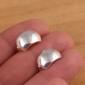 Solid 925 Sterling Silver Plain Earrings Stylish Curved Half Hoop Earrings Boxed - Picture 1 of 8