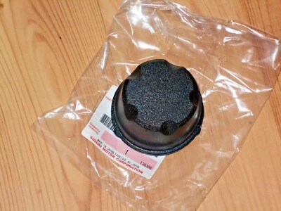 SUZUKI QUAD RUNNER/ MASTER, EIGER, OZARK, VINSON, FRONT / REAR RUBBER WHEEL CAP - Image 1 of 2