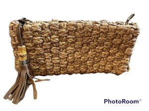 flora bella beach bolsa