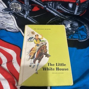 The Little White House by Odille Ousley & David Russell 1957 Copyright Library - Imagen 1 de 6