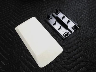 Ford GT GT40 2005,2006 Supercar OEM consola central reposabrazos almohadilla kit sin procesar 05/06 Foto 1 de 4