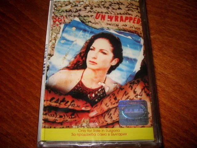 GLORIA ESTEFAN - UNWRAPPED MADE IN BULGARIA CASSETTE TAPE NEW RARE Hologram - Image 1 of 2