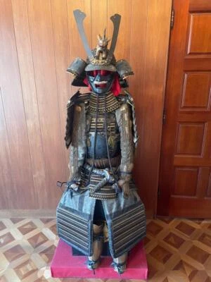 Cascos Trajes de armadura Antigüedades Samurai Bushi Raro Antiguo JAPÓN JP Foto 1 de 4