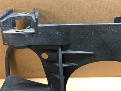 Soporte de faros GM 16532520 2005-2010 Chevy Cobalt Pontiac G5 Pursuit. Foto 1 de 4