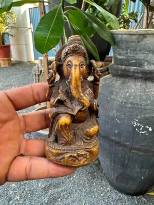 Antigua figura de madera tallada a mano de 1800 del dios hindú Ganesha 4x2" Foto 1 de 4