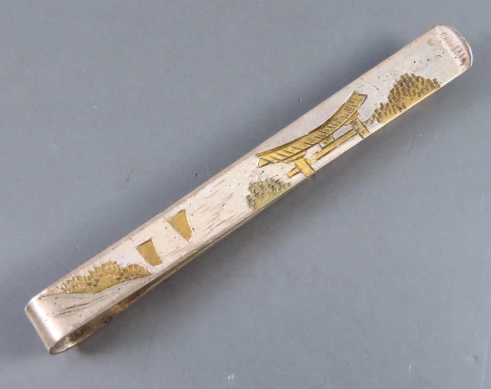 VTG 950 SILVER More Than Sterling JAPANESE TIE BAR Mount Fuji Pagoda Scene GOLD - Image 1 of 4