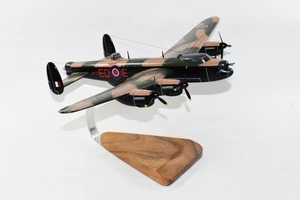Modelo Avro Lancaster, RAF, SEGUNDA GUERRA MUNDIAL, bombardero pesado, modelo a escala 1/68 caoba - Imagen 1 de 8