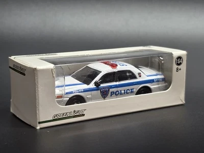 Greenlight Hot Pursuit 11 福特皇冠维多利亚纽约/新泽西州港务局警察定制 — 第 1/4 张图片
