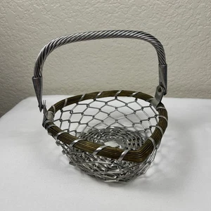 Aluminum and Brass Metal Woven Basket with Hinged Handle Vintage Art - Picture 1 of 8