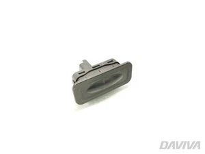 2005 Renault Scenic (05-08) MPV 4/5dr Tailgate Opening Switch Button 8200076256 - Picture 1 of 9