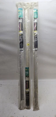 MD 74534 Tiras de agarre de transición para bordes de piso de alfombra a azulejo de metal 36" (lote de 3) Foto 1 de 4