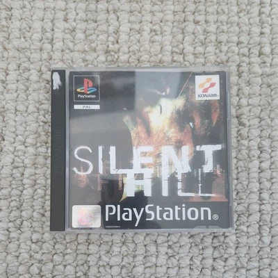 Silent Hill (PlayStation 1, 1999) - Image 1 of 3