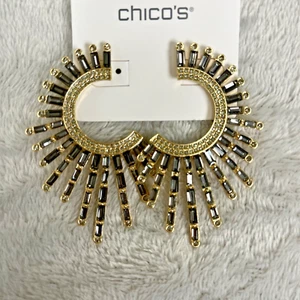 Orecchini Chico's No Droop tono oro Sunburst con strass grigio scuro, Glam - Foto 1 di 4