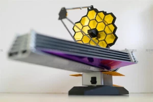 Telescopio Espacial James Webb ESA JWST Escala 1/72 Impresión 3D Acabado Modelo Juguete Nuevo - Imagen 1 de 12