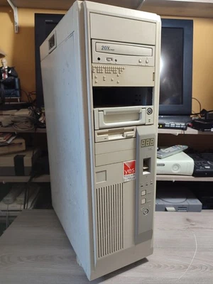 Intel 486DX2 66MHz / 32MB /Quantum BIGFoot 2GB/ 8500VL VESA *Vintage* - Bild 1 von 4
