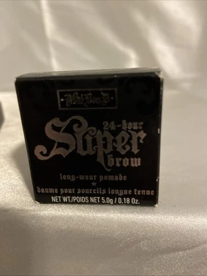 KVD - 24 horas súper cejas pomada de larga duración TAUPE - 5 g/.18 oz Foto 1 de 4