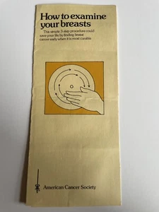 Come esaminare il seno American Cancer Society libretto 1977 - Foto 1 di 4