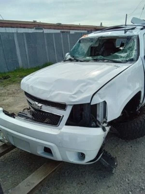 Used Front Right Door Window Regulator Front fits: 2007 Chevrolet Suburban 1500 Foto 1 de 4