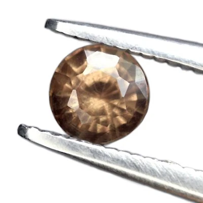 Zafiro champán natural certificado 0,59 quilates VVS claridad 4,5 mm Madagascar redondo Foto 1 de 4