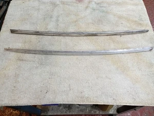 Morris Minor Motorhaubenverkleidung - Bild 1 von 3