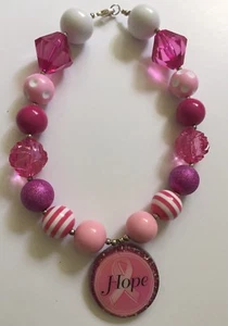 Nuovo! Collana Cancro al Seno Personalizzata Perline 17 in Rosa Speranza - Foto 1 di 11