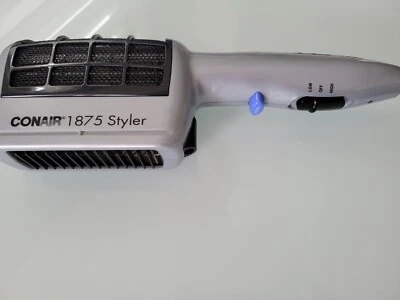 Secador de soplado Conair 1875 Styler (plateado) Foto 1 de 4