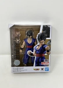 Tamashii Nations - Dragon Ball Super: Gohan Action Figure ( Minor Box Damage) - Picture 1 of 13