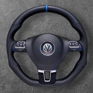 Exchange VW TRANSPORTER T5.1 GOLF 6 PASSAT B7 FLAT BOTTOM CUSTOM STEERING WHEEL - Picture 1 of 6