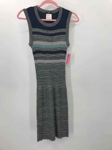Abito smanicato Chanel blu taglia 36 bodycon lunghezza ginocchio