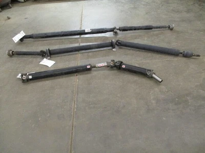 Eje de transmisión trasero Chevrolet Express 2500 GMC Savana 2500 27 k OEM LKQ Foto 1 de 3