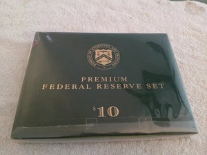 Lot (12) 1999 $10 Federal Reserve Set Premium, Uncirculated - Picture 1 of 15