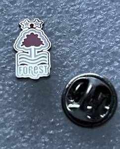 Rare & Collectable Nottingham Forest Supporter Enamel Badge - Small Discrete - Picture 1 of 1