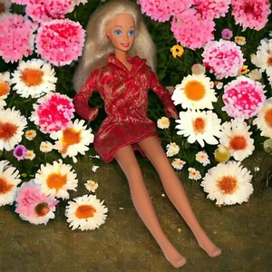 Vintage Barbie 1966 verdrehbare Taille biegbare Knie blondes Haar blaue Augen Malaysia - Bild 1 von 12