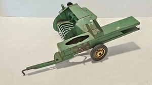 Vintage John Deere Eska Tru Scale Hay Baler 1/16 - Picture 1 of 11