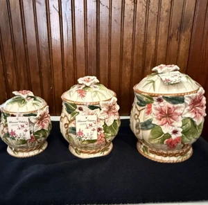 Corner Ruby Botanical Collection Pink Lilly 3D Design Canister 3 pc SET New - Picture 1 of 8