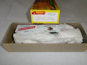 Roundhouse HO Bausatz #3095 36' Billboard Kühlwagen Budweiser #3125 Anheuser-Busch - Bild 1 von 3