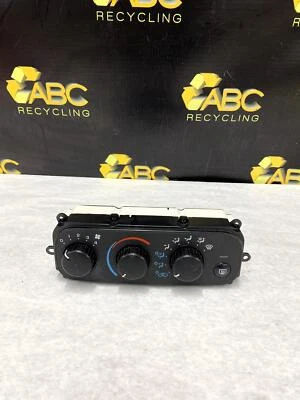 Chrysler Sebring 2001-2006 conjunto de control de temperatura manual delantero fabricante de equipos originales Foto 1 de 4