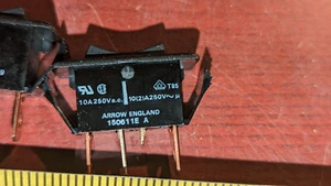 (5) Eaton Rocker Switches 150611E NEW - Picture 1 of 4