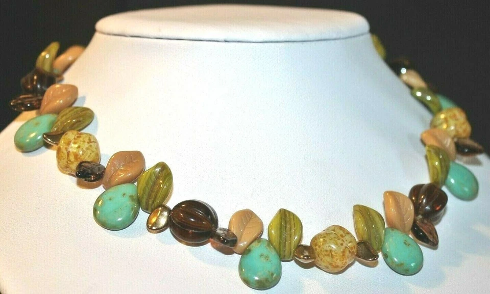 BEAUTIFUL STERLING SILVER LEAF GLASS & TURQUOISE NECKLACE FALL COLORS BROWN TAN - Image 1 of 4