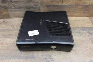 Microsoft Xbox 360 S Console Sistema di Gioco Solo 1439 NO HDD - Foto 1 di 8