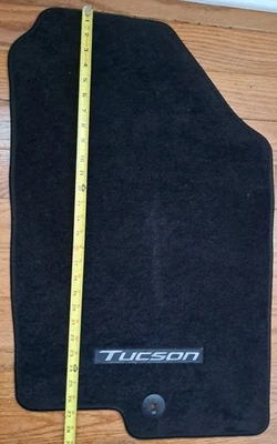 Alfombrillas delanteras alfombradas originales para Hyundai Tucson 2025 OEM  Foto 1 de 4