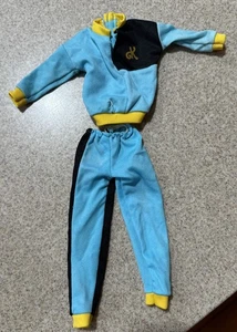 Barbie’s KEN Active Wear gelb blau Sweat Trainingsanzug Outfit Mattel Vintage 1989 - Bild 1 von 3