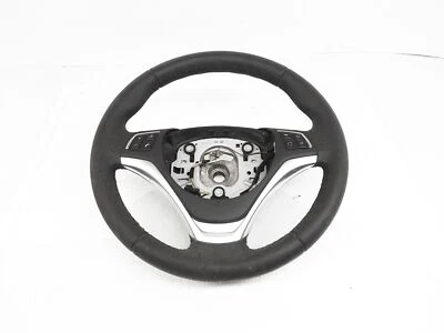 Volante BMW X1 2013-2015 32-30-6-795-570 - deportivo *algunas costuras están sueltas Foto 1 de 4