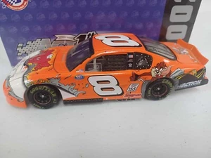 2002 Dale Earnhardt Jr #8 Looney Tunes Rematch Monte Carlo 1:24 - Picture 1 of 5