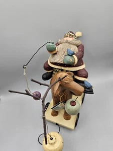 Williraye Studio "A Little Holiday Decorating" WW2389 - Picture 1 of 9