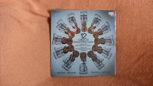 12 Cellisten der Berliner Philharmoniker- Cellists of the Berlin Phil. Orchestra - Bild 1 von 2